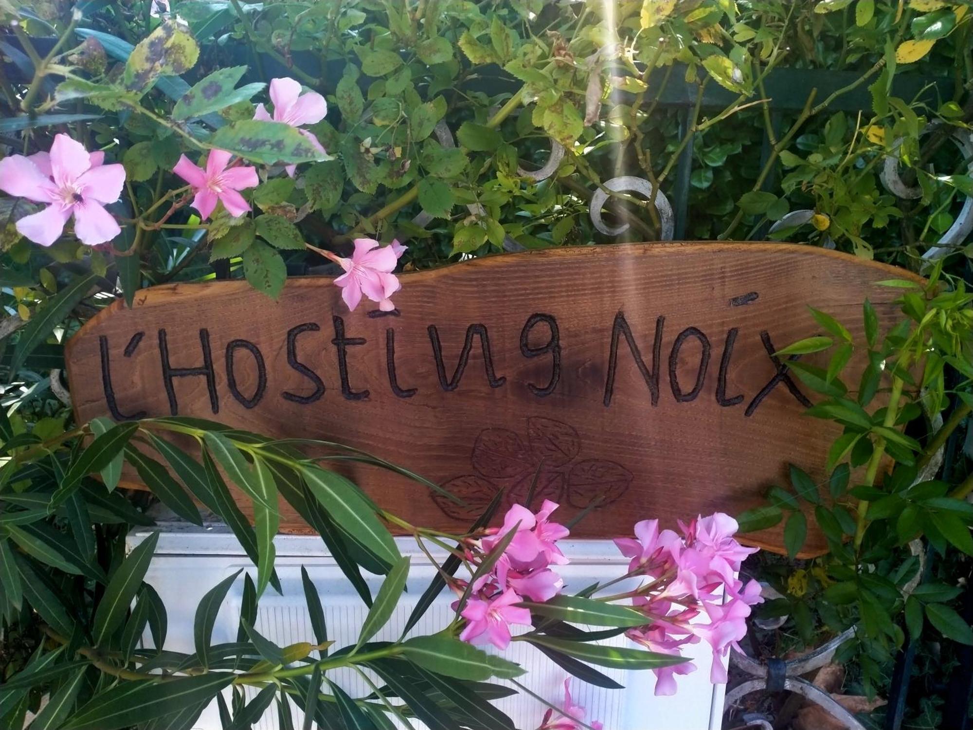 Alloggio in famiglia D'hotes & L'hosting Noix